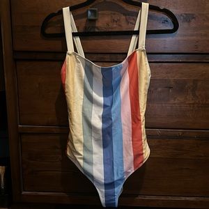 Reformation Eliza one piece - size M - color starburst